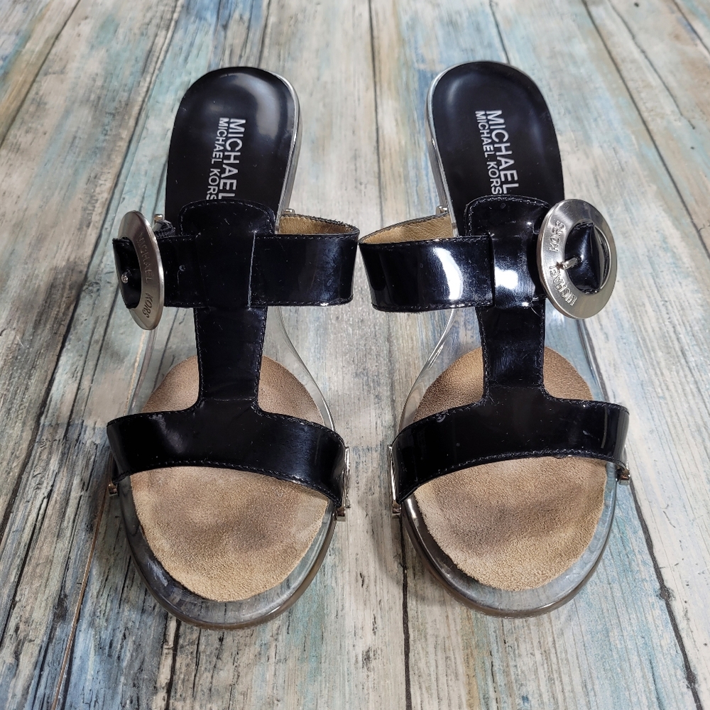 Michael kors Acrylic heels. - Picture 2 of 12